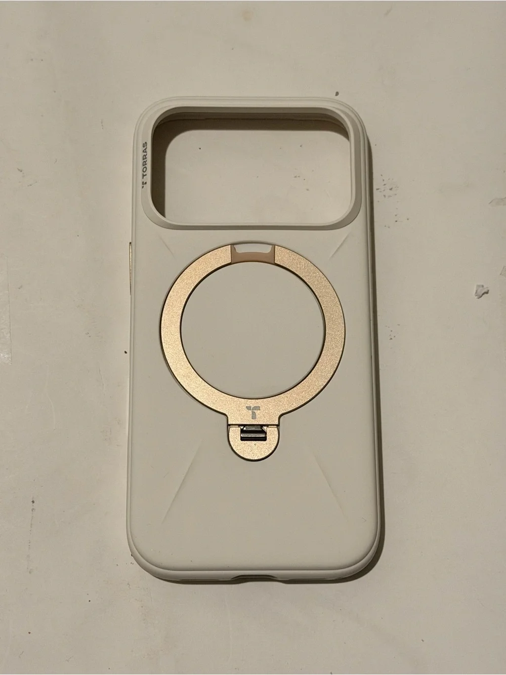 Torras Q3 Silicone for iPhone 17 Pro